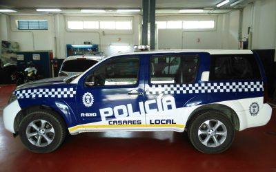 La Policía Local de Casares apuesta por JUMA para el cambio de su puente de luces