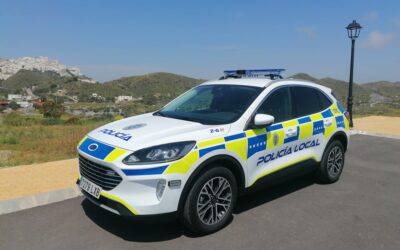 La Policía Local de Mojacar ya patrulla con su nuevo vehículo policial