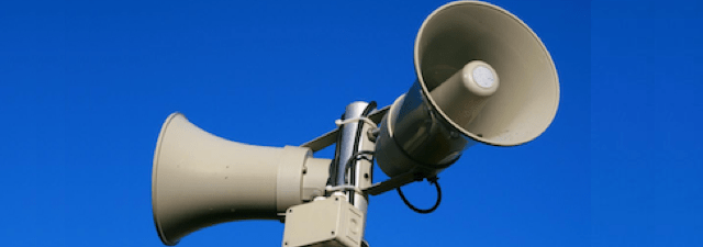megafonía de emergencia