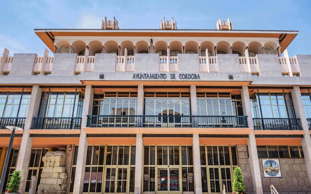 La Gerencia de Urbanismo de Córdoba incorpora dos MITSUBISHI OUTLANDER PHEV a su flota